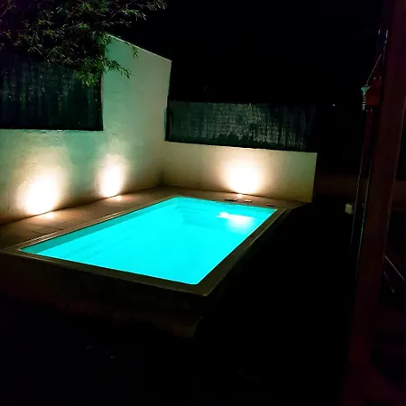 Charmante Maison Avec Clim Et Piscine A 15 Min D'uzes